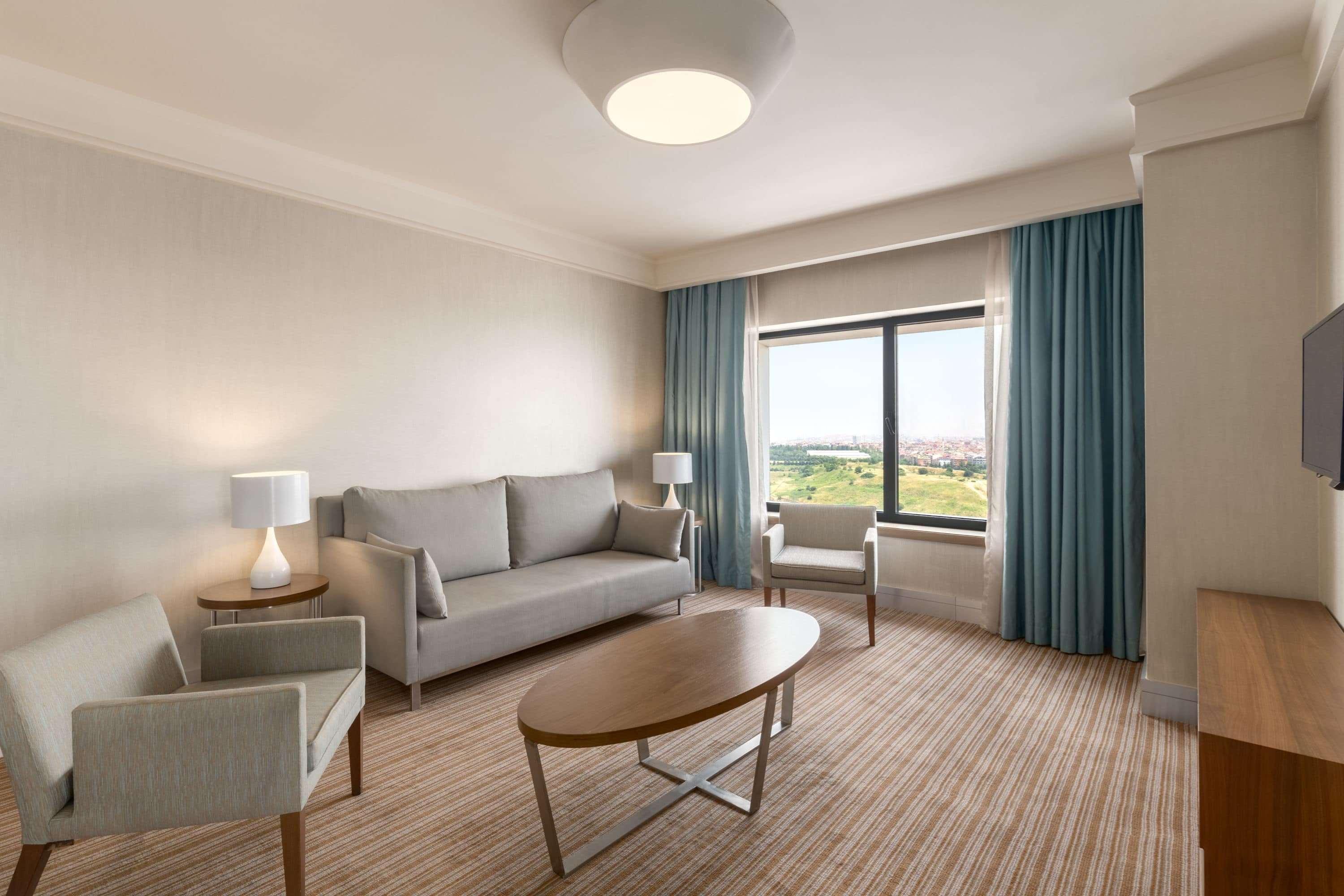 Ramada Plaza By Wyndham Tekstilkent Otel