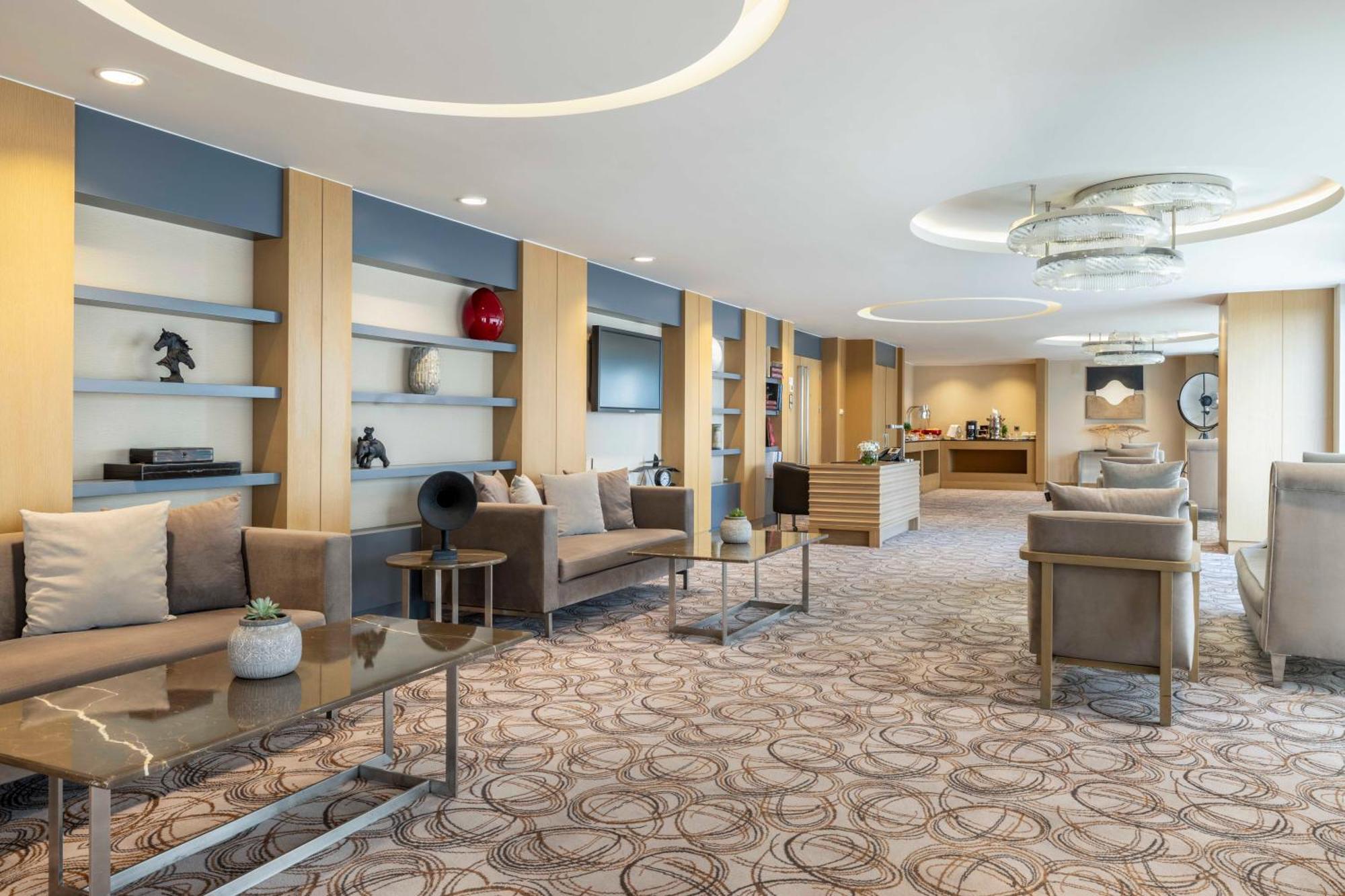 Ramada Plaza By Wyndham Tekstilkent Готель Стамбул